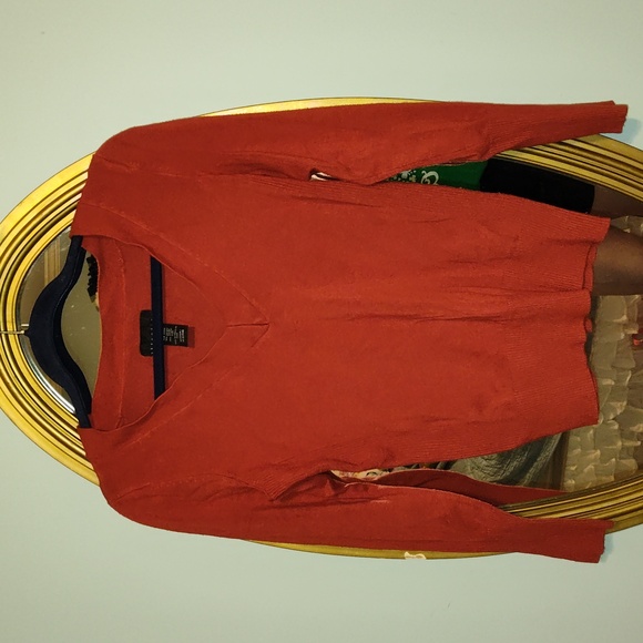 attention Sweaters - 💲 5 for$15💲Orange LS V Neck Tight Fit Lightweight Sweater Size MP